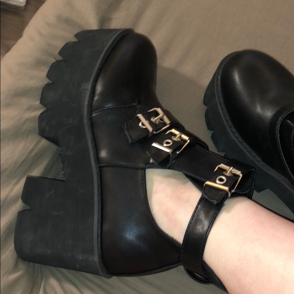 Platform Black Boots